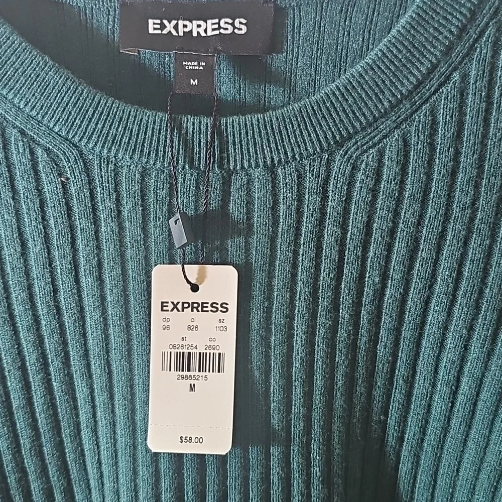 Express Crew Neck Long Sleeve Ribbed Crop Sweater, Green, size M - Picture 3 of 3